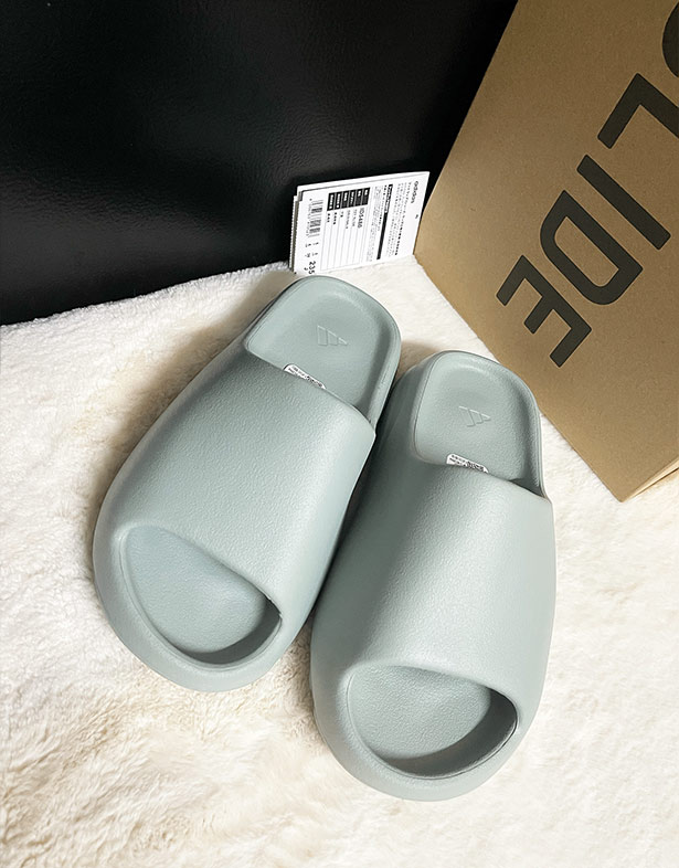 Adidas Yeezy Slides “Salt” ID5480