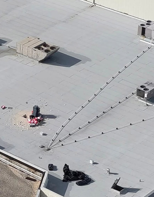 Vụ trộm giày Nike và New Balance tại Florida