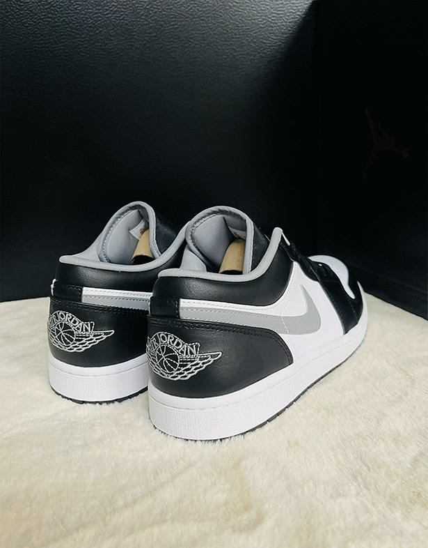 Nike Air Jordan 1 Low “Black Medium Grey” 553558-040