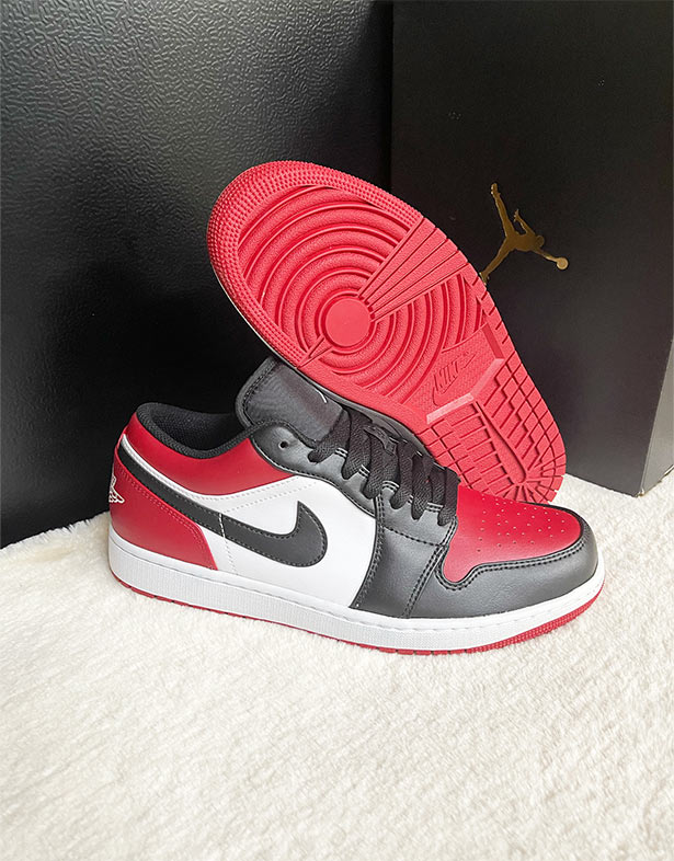 Giày Nike Air Jordan 1 Low “Bred Toe” 553558-612