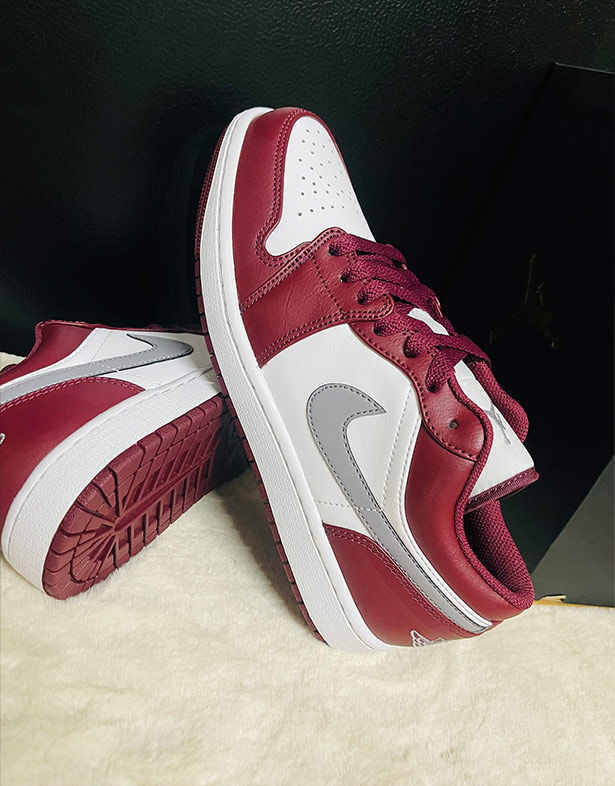 Nike Air Jordan 1 Low “Cherrywood Red” 553558-615 Swoosh giay