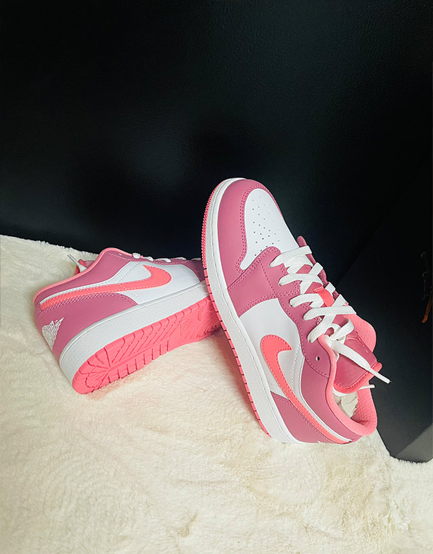 Giày Nike Air Jordan 1 Low Gs “Desert Berry” 553560-616