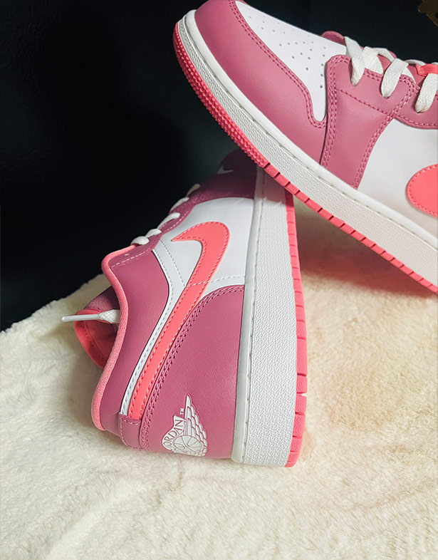 Giày Nike Air Jordan 1 Low Gs “Desert Berry” 553560-616