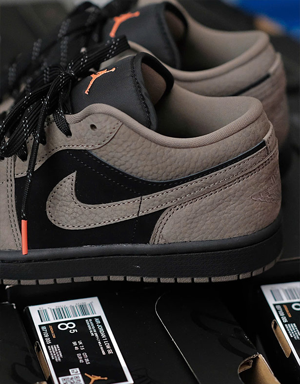 Giày Nike Air Jordan 1 Low SE “Olive Grey” IB7109-005