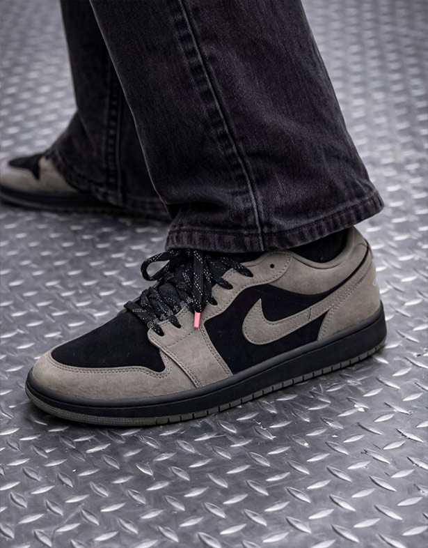 Giày Nike Air Jordan 1 Low SE “Olive Grey” IB7109-005