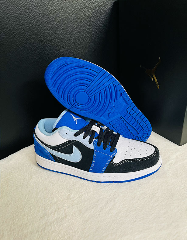 Giày Nike Air Jordan 1 Low SE “Racer Blue” DH0206-400