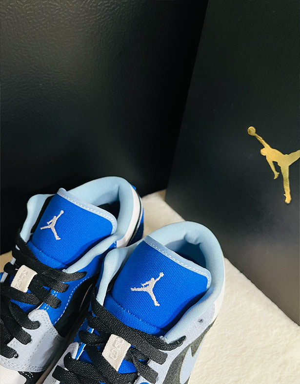 Giày Nike Air Jordan 1 Low SE “Racer Blue” DH0206-400