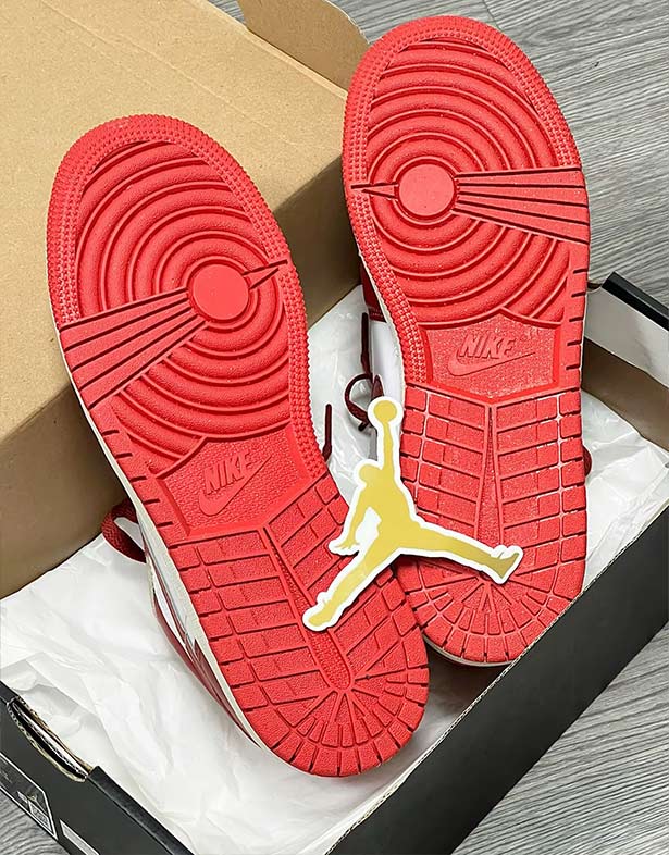 Giày Nike Air Jordan 1 Low SE Gs “Dune Red” FJ3465-160