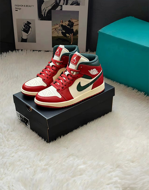 Giày Nike Air Jordan 1 Mid “Redstone” DQ8426-105
