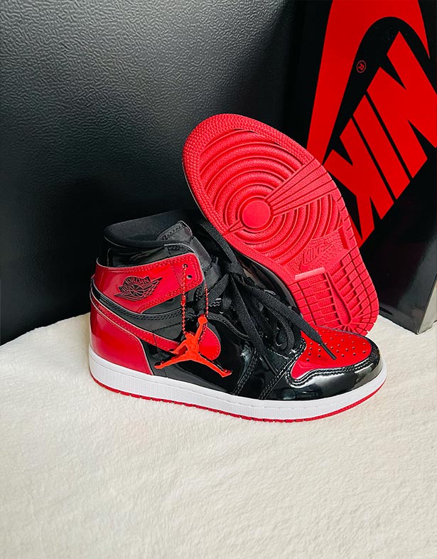 Giày Nike Air Jordan 1 Retro High OG “Patent Bred” 555088-063