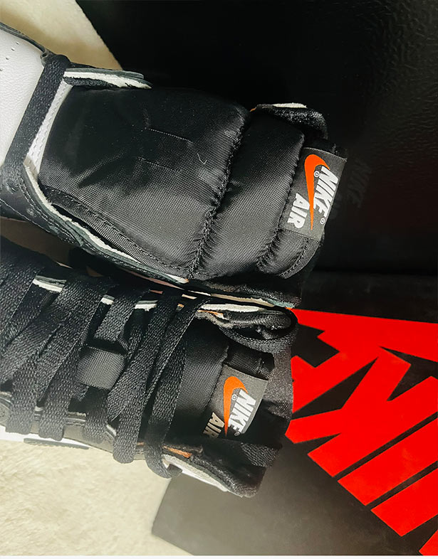 Giày Nike Air Jordan 1 Retro High OG Gs “Electro Orange” 575441-180