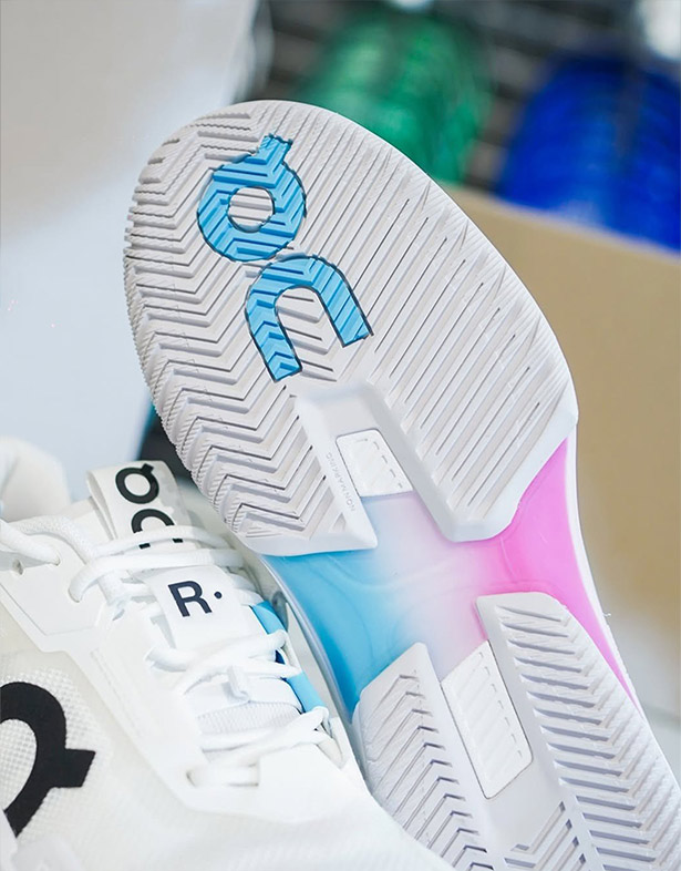 On The Roger Pro Fire “White Pink” 3MF30102626