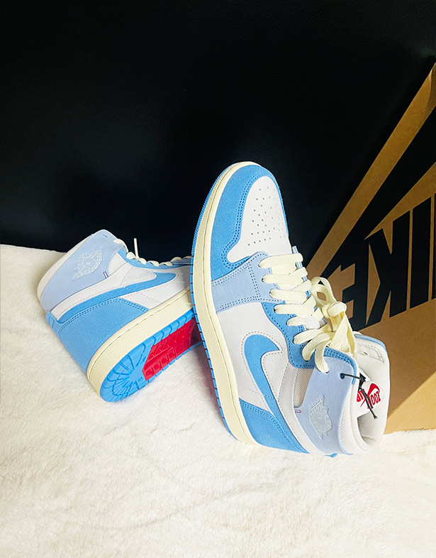 Giày Nike Air Jordan 1 High Zoom CMFT 2 “University Blue” (w) DV1305-004