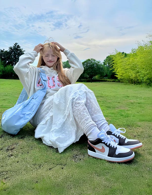 Nike Air Jordan 1 Low “Brown Pink” (w) DC0774-182 tong the