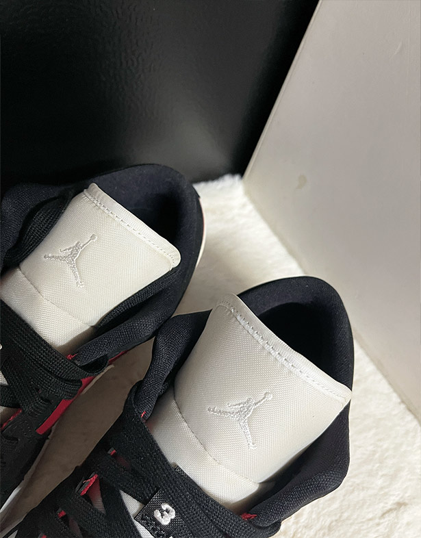 Giày Nike Air Jordan 1 Low “Gym Red Black” (w) DC0774-016