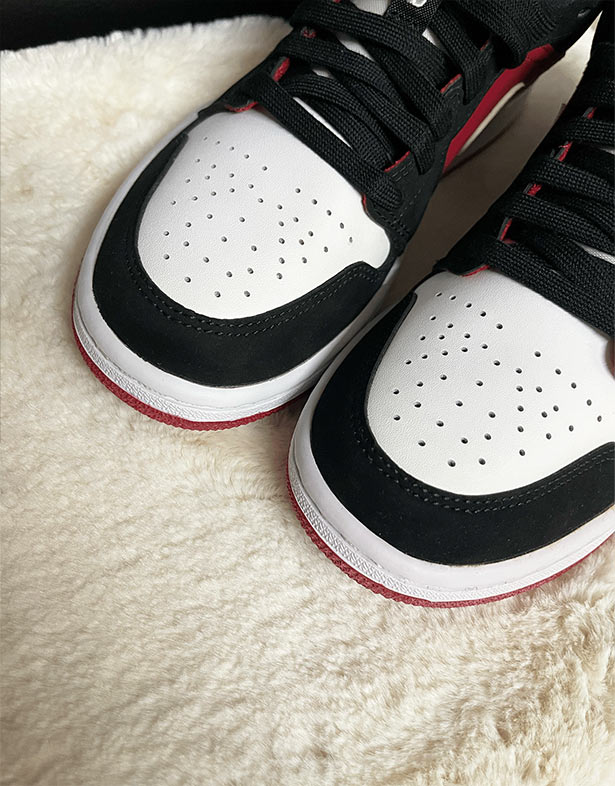 Giày Nike Air Jordan 1 Low “Gym Red Black” (w) DC0774-016