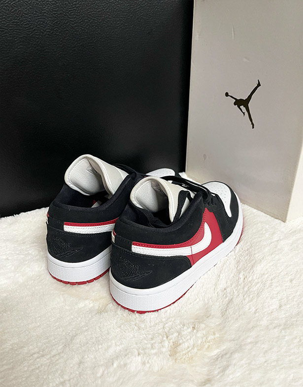 Giày Nike Air Jordan 1 Low “Gym Red Black” (w) DC0774-016