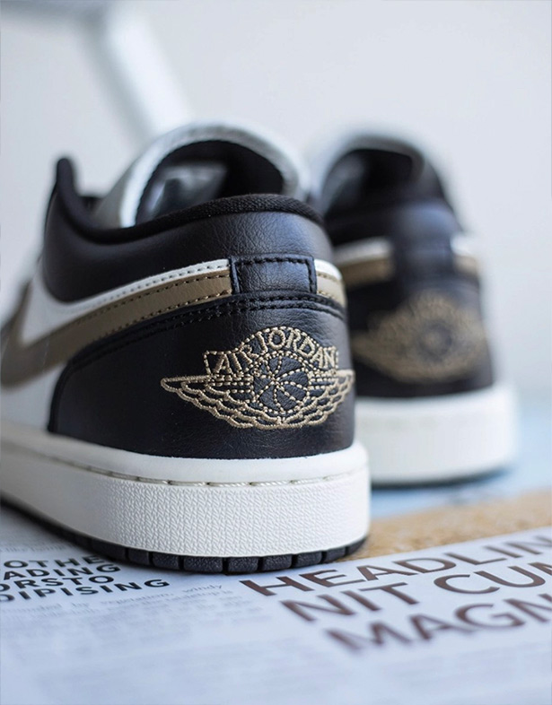 Nike Air Jordan 1 Low “Shadow Brown” (w) DC0774-200