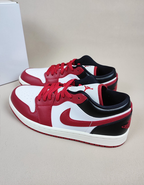 Giày Nike Air Jordan 1 Low “White Gym Red” (w) DC0774-160