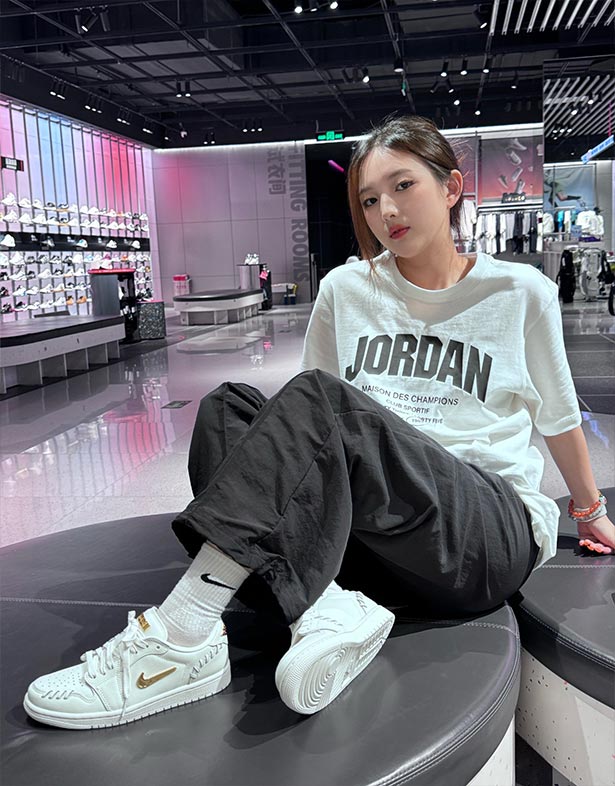 Giày Nike Air Jordan 1 Low Method of Make “Sail Metallic Gold” (w) FN5032-100