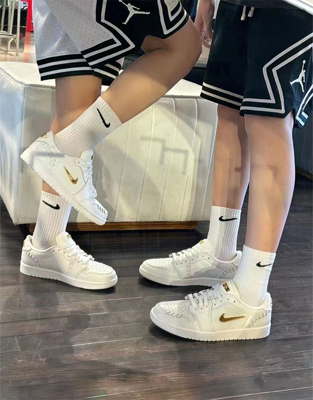 Giày Nike Air Jordan 1 Low Method of Make “Sail Metallic Gold” (w) FN5032-100