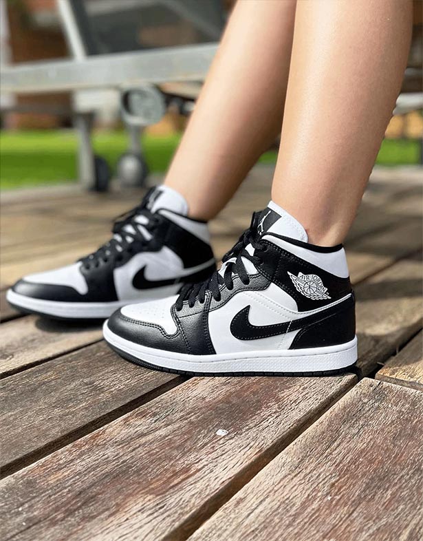 Giày Nike Air Jordan 1 Mid “Panda” (w) DV0991-101