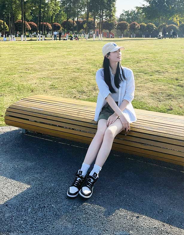 Giày Nike Air Jordan 1 Mid “Panda” (w) DV0991-101