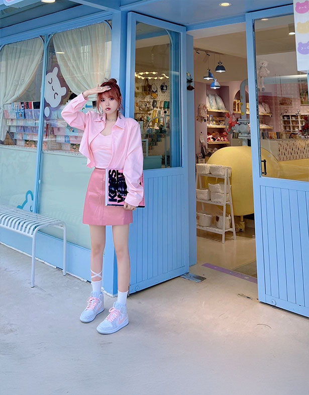 Giày Nike Air Jordan 1 Mid SE “Light Iron Ore” (w) DN4045-001