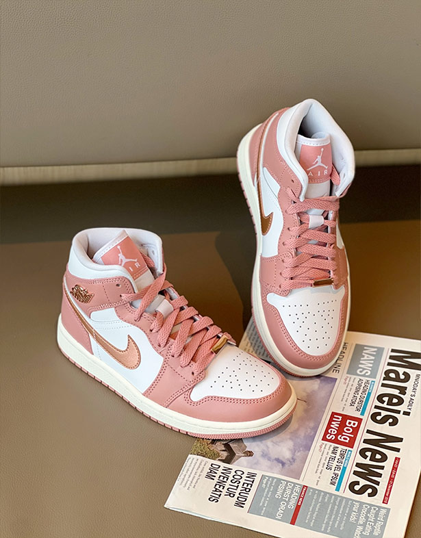 Giày Nike Air Jordan 1 Mid SE “Red Stardust” (w) FB9892-670