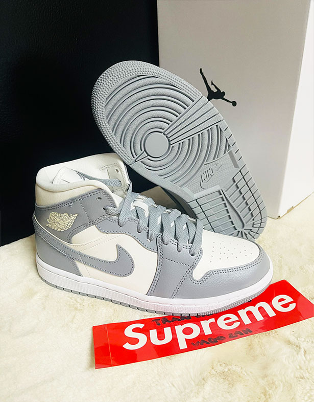 Giày Nike Air Jordan 1 Mid “Grey Sail” (w) BQ6472-115
