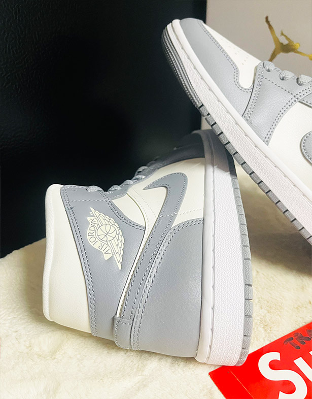 Giày Nike Air Jordan 1 Mid “Grey Sail” (w) BQ6472-115