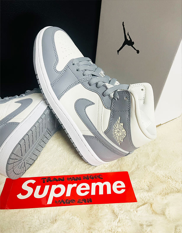 Giày Nike Air Jordan 1 Mid “Grey Sail” (w) BQ6472-115