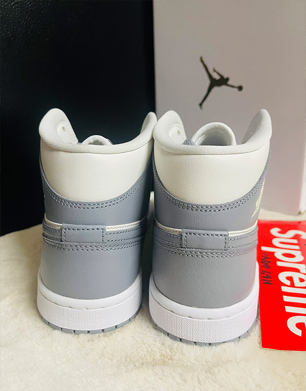 Giày Nike Air Jordan 1 Mid “Grey Sail” (w) BQ6472-115