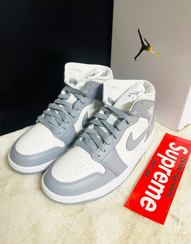Giày Nike Air Jordan 1 Mid “Grey Sail” (w) BQ6472-115