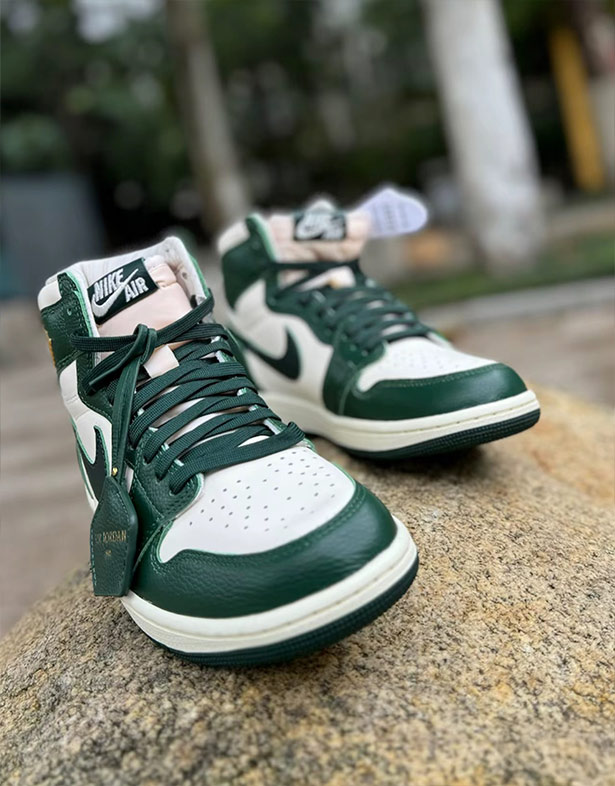 Giày Nike Air Jordan 1 Retro High OG “Pro Green” (w) FD2596-101