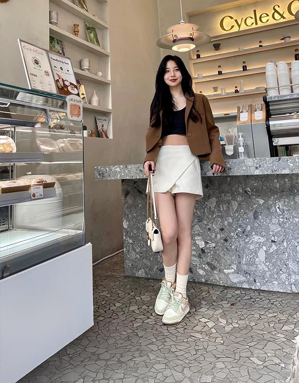 Nike Dunk Low “On The Bright Side” (w) DQ5076-121