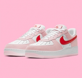 Nike Air Force 1 Low 07 QS Valentines Day Love Letter