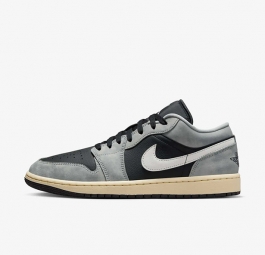 Nike Air Jordan 1 Low “Light Smoke Grey” HQ2010-012