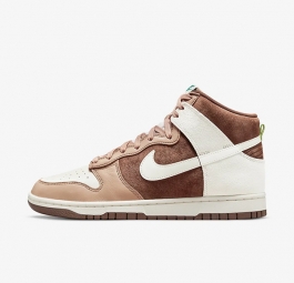 Nike Dunk High “Light Chocolate” DH5348-100