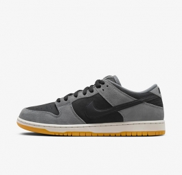 Nike Dunk Low SB “Dark Smoke Grey” HF3063-001