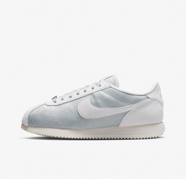Nike Cortez “Platinum Tint Floral” (w) HM8286-001