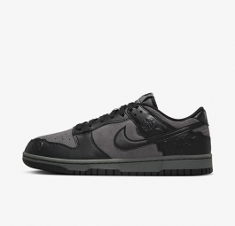 Nike Dunk Low “Black Roses” (w) HF1986-001