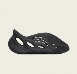 Adidas Yeezy Foam Runner “Onyx” HP8739