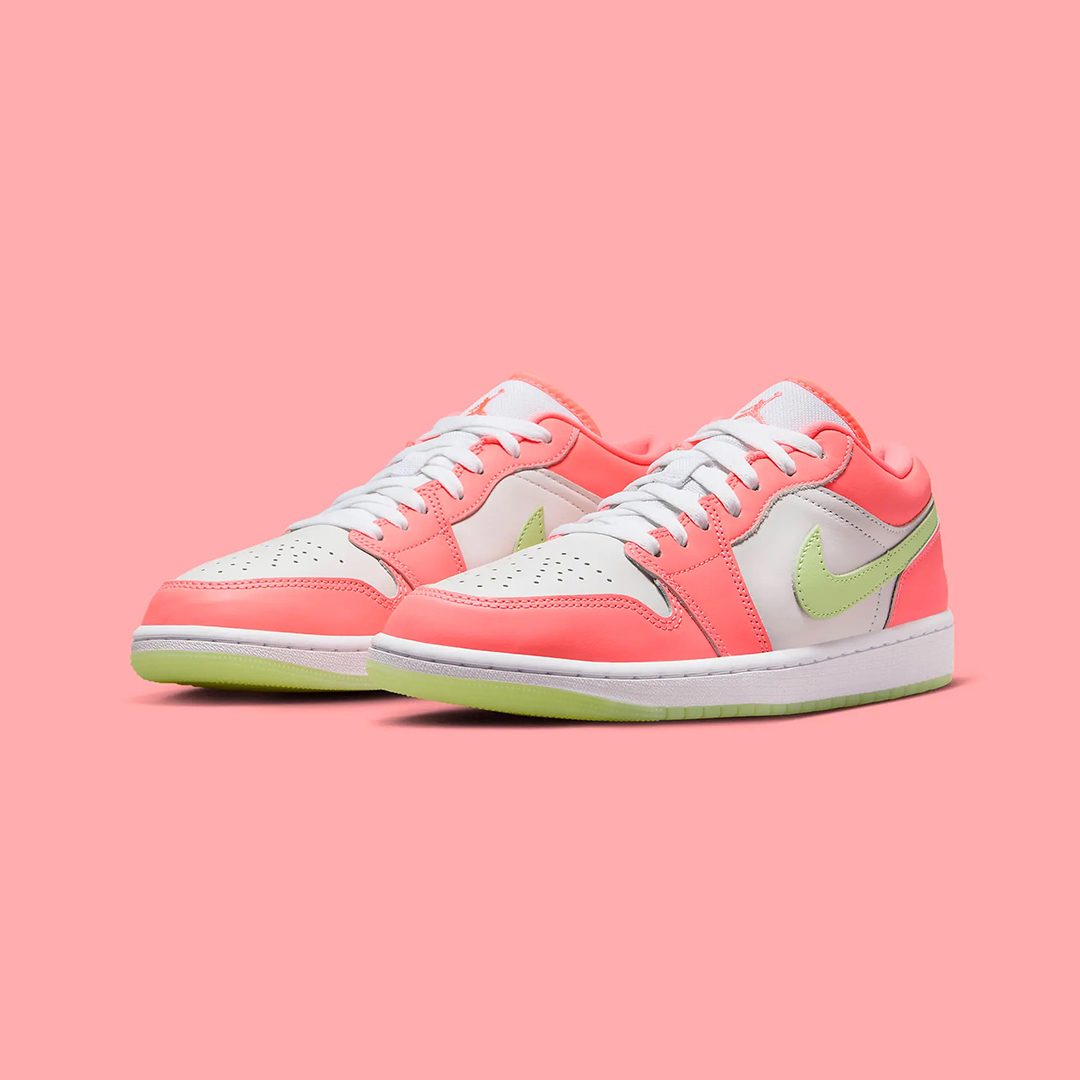 Air Jordan 1 SE Lava Glow White Barely Bolt