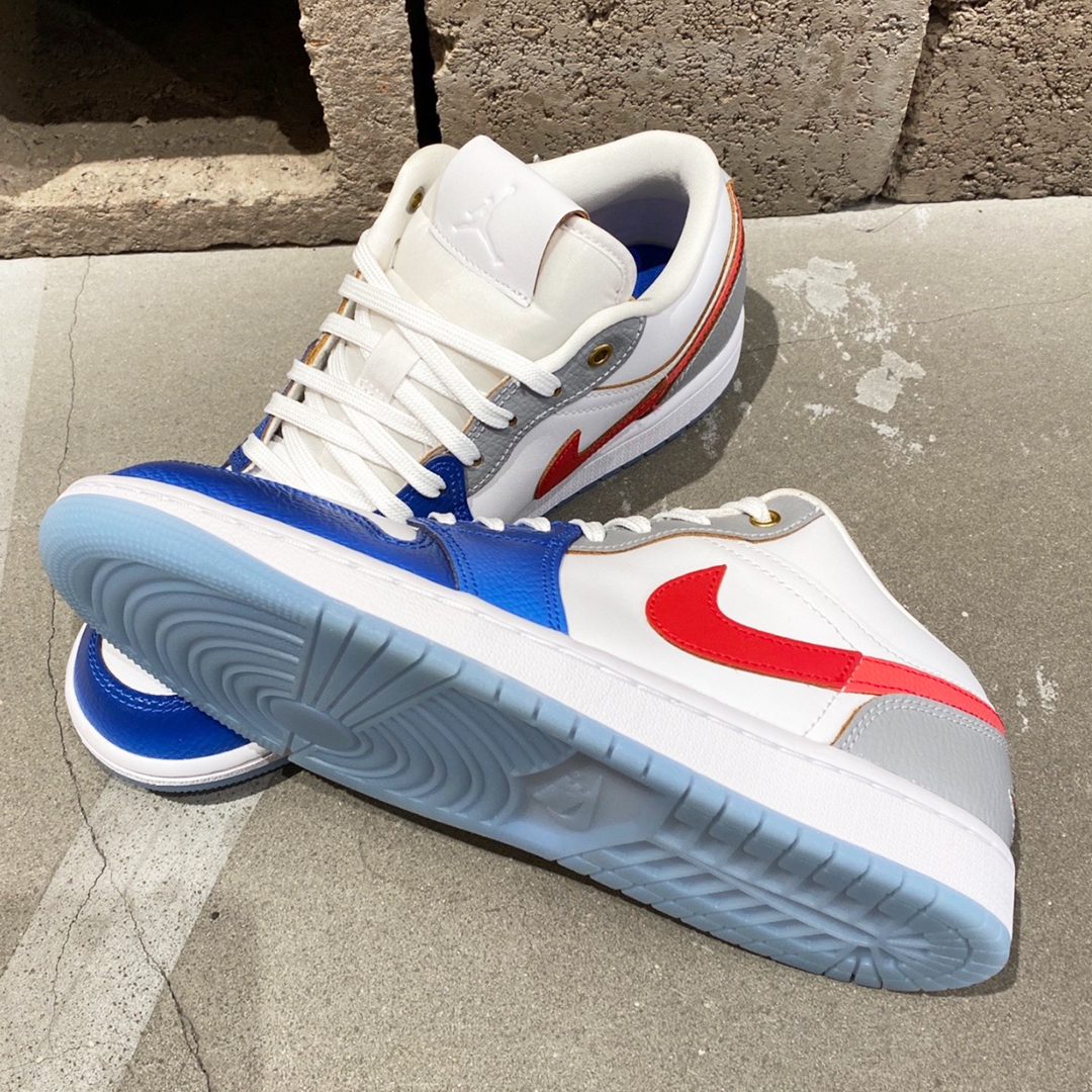 Air Jordan 1 Low SE “White University Red Blue” detail