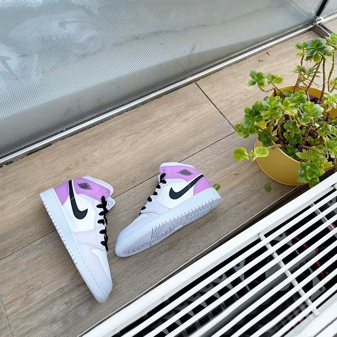 Air Jordan 1 Mid “Barely Grape” is for Kids