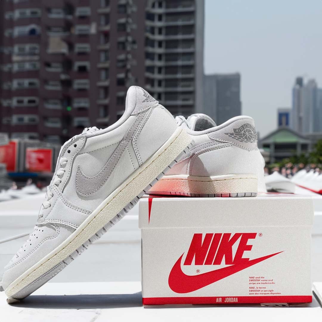 Hình ảnh chính thức của Air Jordan 1 Low ‘85 “Neutral Grey”