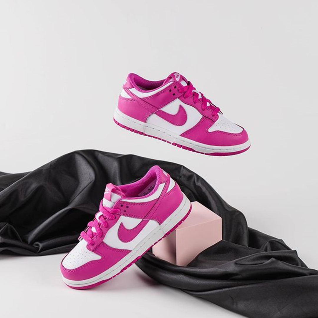 Nike Dunk Low Active Fuchsia (GS) detail