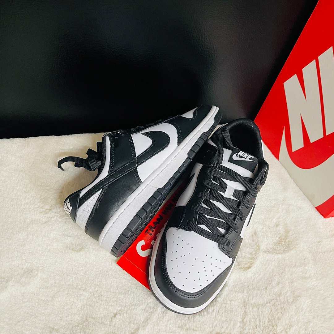 Nike Dunk Low Retro White Black Panda 2021