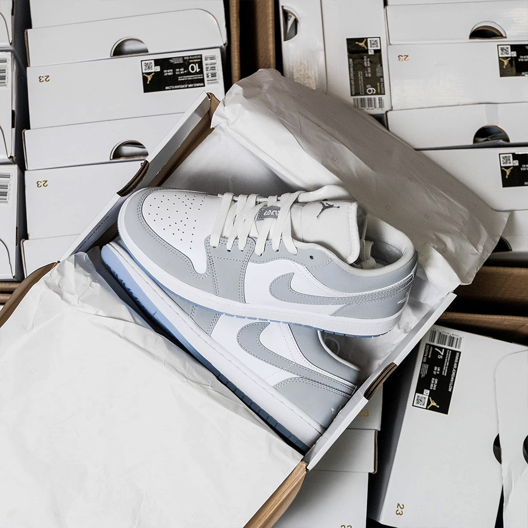 Air Jordan 1 Low “Wolf Grey” Womens